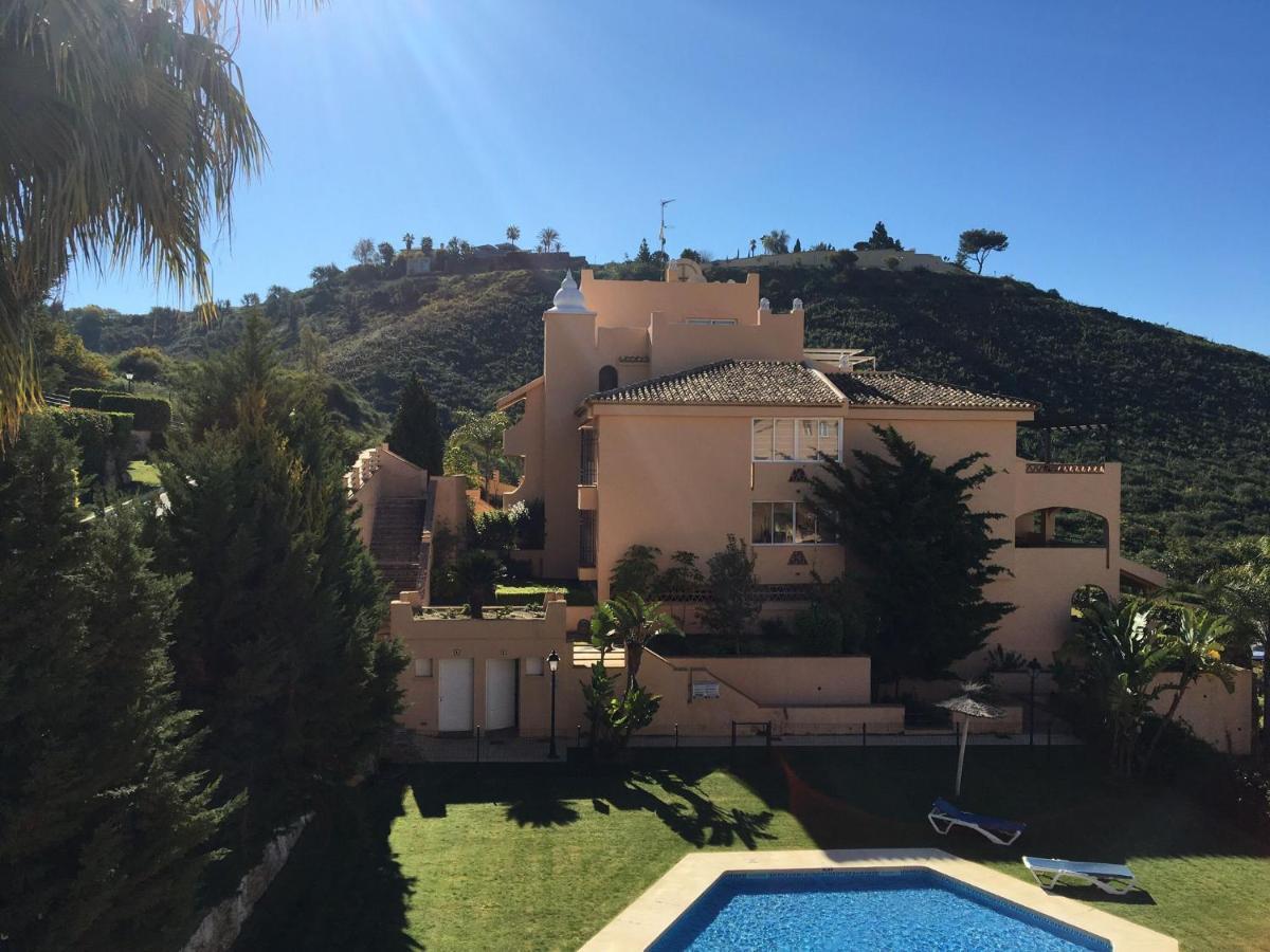 Santa Maria Village, Elviria, ماربيا المظهر الخارجي الصورة